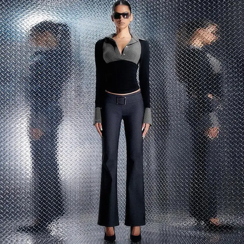 Женская футболка-поло в полоску с воротником на пуговицах