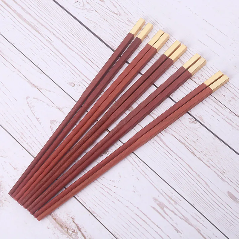 

1 Pairs Red Sandalwood Chopsticks Reusable Natural Wooden Chopsticks Kitchen Tableware Travel Portable Environmental Chopsticks