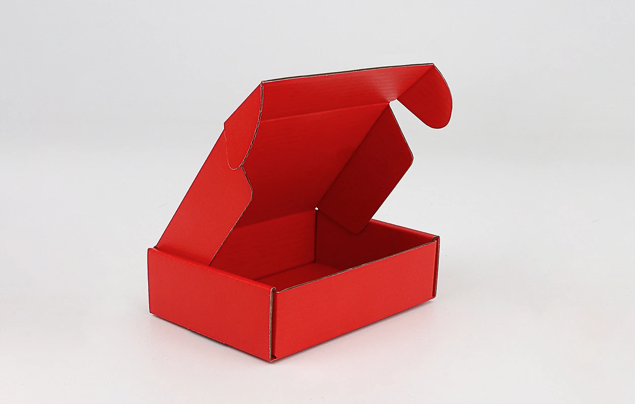 

Подарочные коробки из картона 10 штук