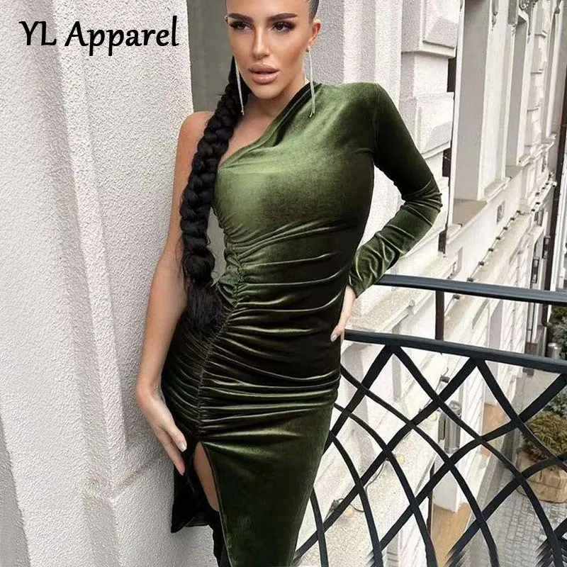 

Fashion One Shoulder Shirring Irregular Hems Party Dress Women 2022 Spring Long Sleeve Mini Package Hip Velvet Evening Vestidos