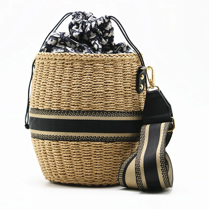 

2022 New Design Handmade Rattan Woven Straw Bag Summer Holiday Bohemia Beach Bag Barrel-shaped Women's Shoulder Messenger Bag