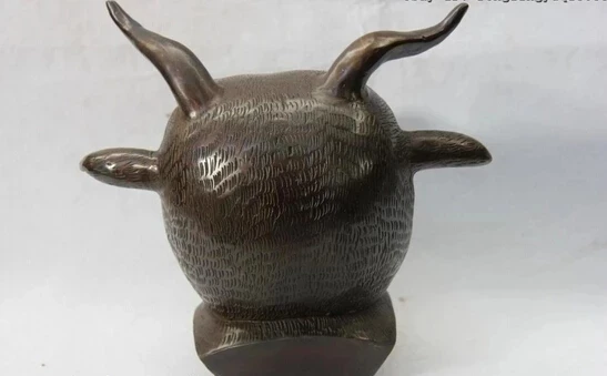 Статуя Шарксианского двенадцати зодиакальной коровы