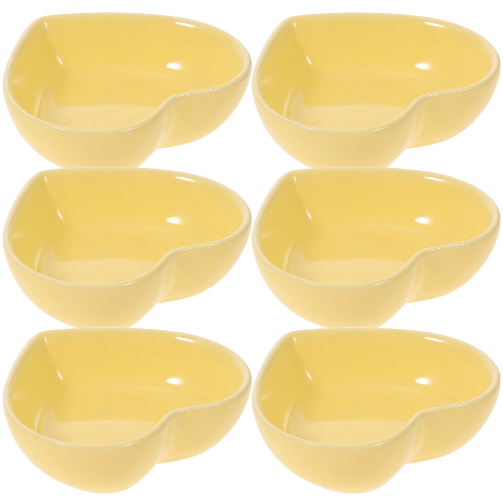 

6 Pcs Love Heart Dipping Sauce Bowl Container Dishes Convenient Ceramic Small Seasoning Plates Dips Snack Tray Chili