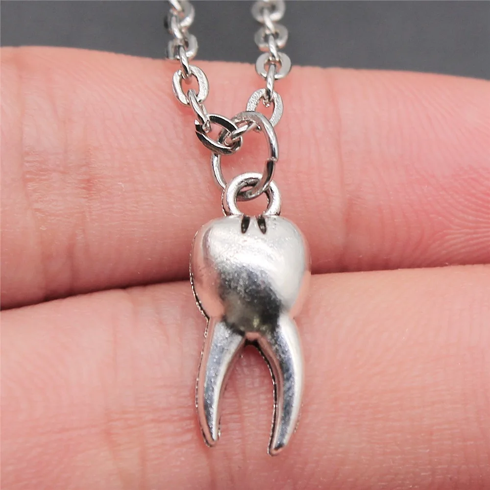 

Dropshipping Antique Silver Color 20x8mm Teeth Pendant Necklace For Women
