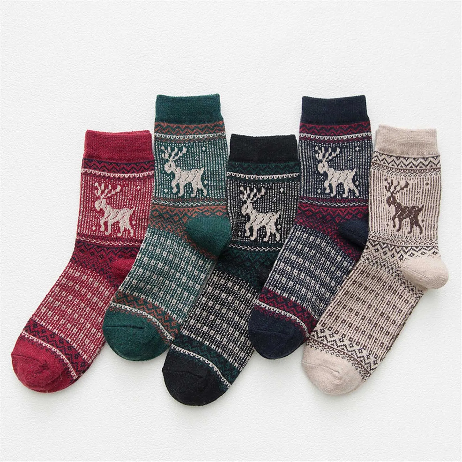 

5 Pairs Breathable Cotton Socks For Women Autumn Winter Thickened Middle Tube Socks Harajuku Vintage Christmas Elk Stripe Socks