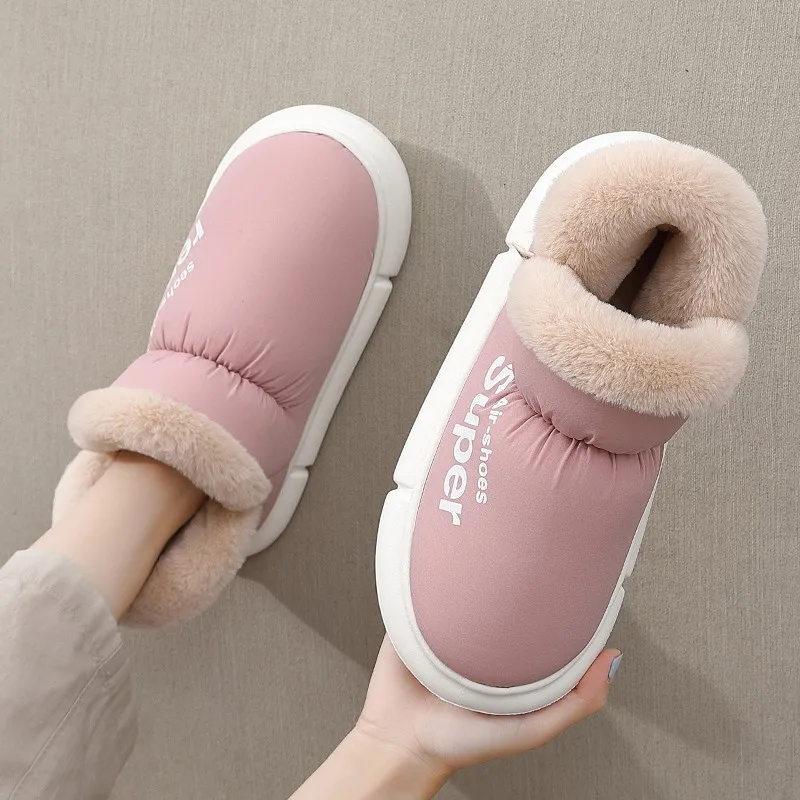 Купи Winter Women Men's Plush Slippers Home Floor Unisex Thick Flat Sole Footwear Warm Cotton Snow Ankle Boots Couple Ladies Slippers за 634 рублей в магазине AliExpress