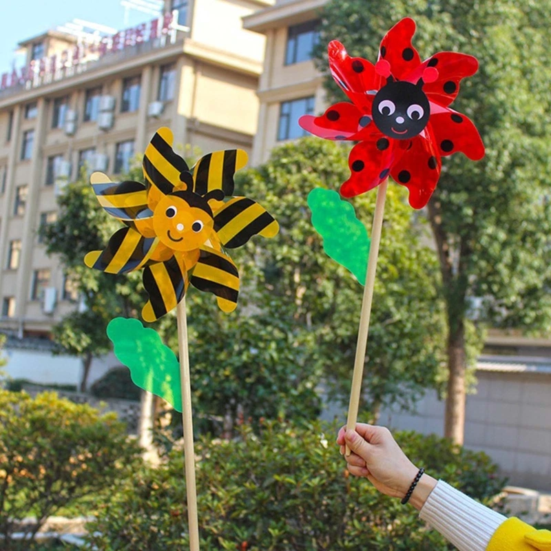 

18’’ Wind Spinner for Lawn Patio Honeybee/Ladybug Pinwheel Toy Disassemble Windmill Kits Party School Layout Summer Toy