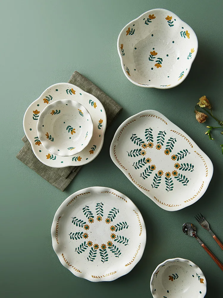 

Bowl and Dish Set Household Creative and Slightly Luxury Ceramic Tableware Set Salad Plates Dish Underglaze Cute Single
