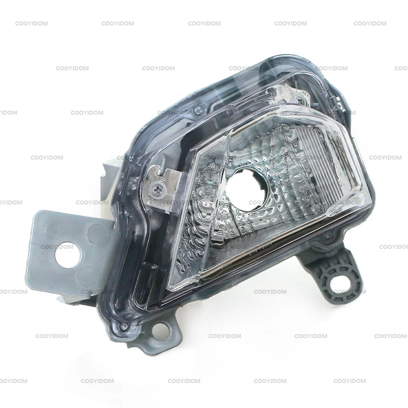 Передние противотуманные фары светильник тели поворота левая и правая на бампер