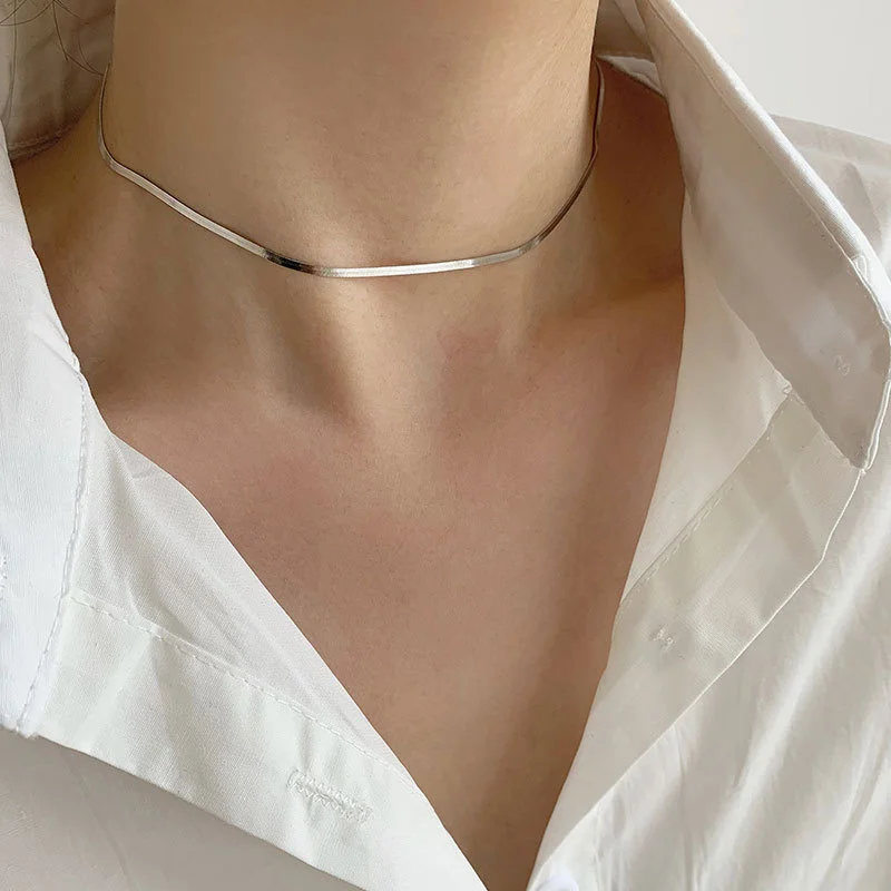 

S925 Sterling Silver Snake Bone Chain Necklace Short Neckchain Ins Red Blogger Main Nude Versatile and Stylish Layup 7736