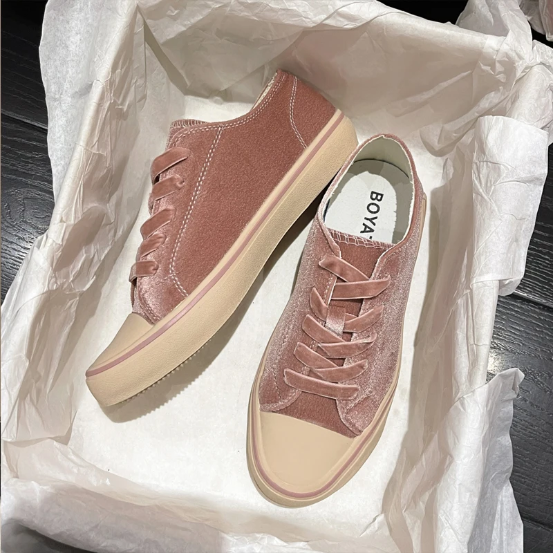 Women Luxury Velvet Sneaker Riband Lace-up Thick Sole Street Shoes Ladies High Fashion Brand Design Pink Green Velour Zapatos