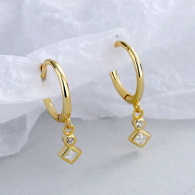 Женские серьги из серебра 925 пробы оригинальные высокого качества с кристаллами