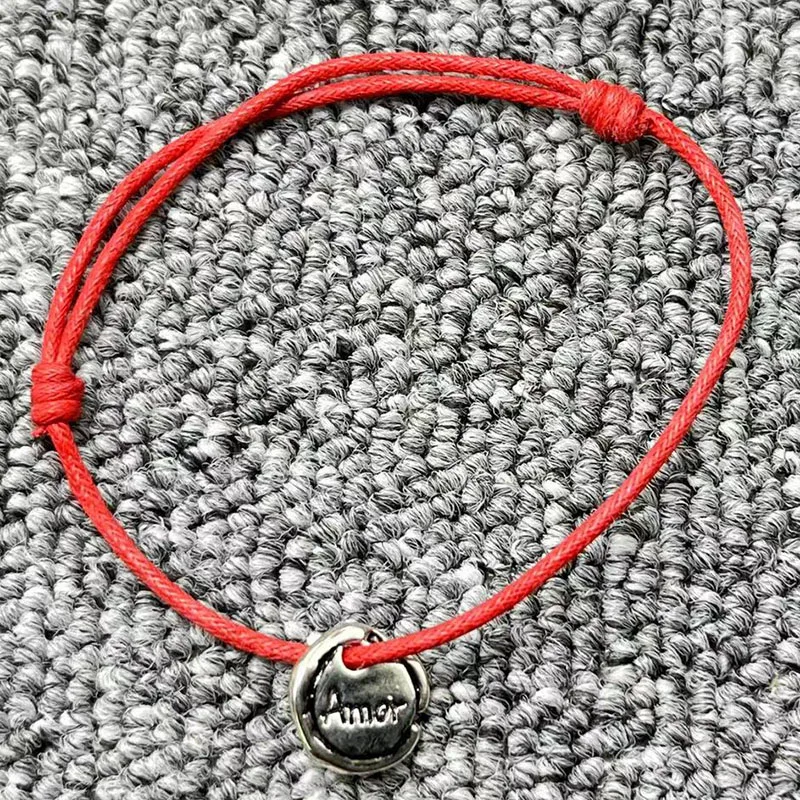 

2022 new UNOde50 exquisite fashion electroplating 925 simple red rope bracelet jewelry gifts