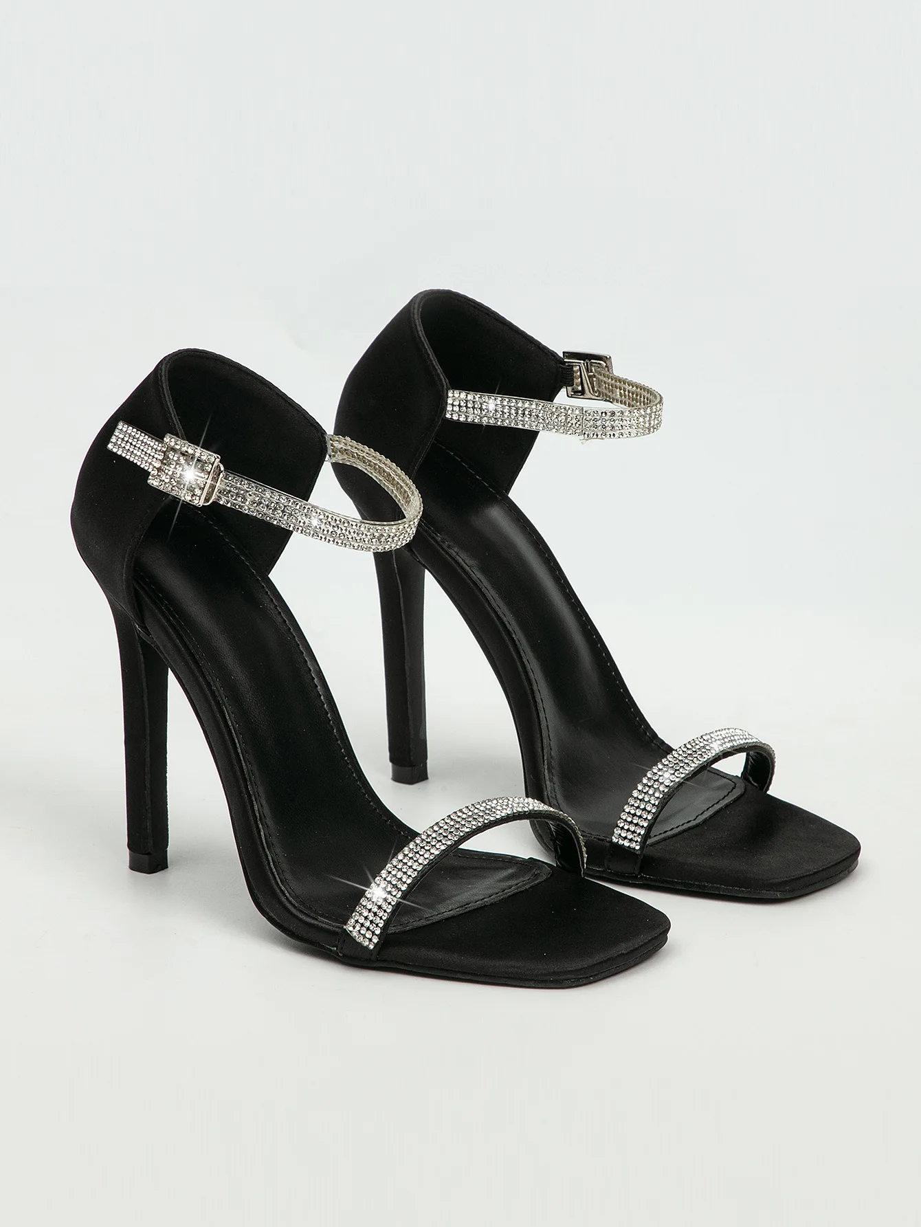 Elegant Mature Silk Square Open Toe Cover Heel Bling Crystal Decoration Buckle Strap Thin High Heel Women Party Sandals