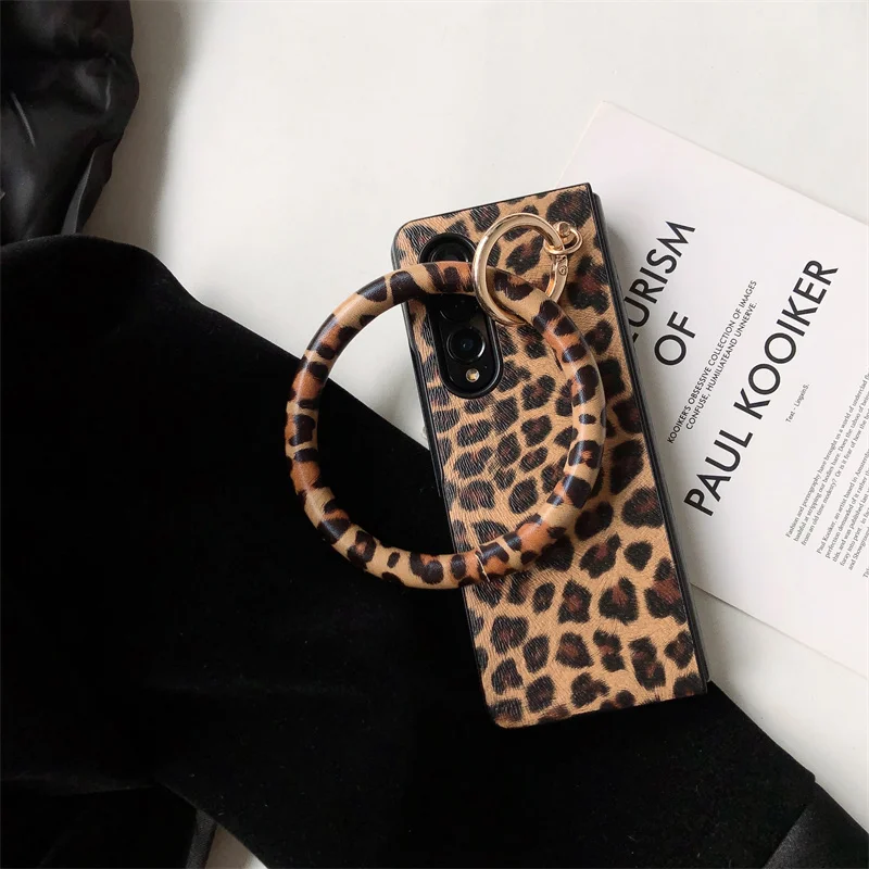 Phone Case For Samsung Galaxy Z Fold 5 Z Fold 4 Portable Bangle Big Hand Ring Cover Z Fold 3 Sexy Leopard PU Leather Hard Cases