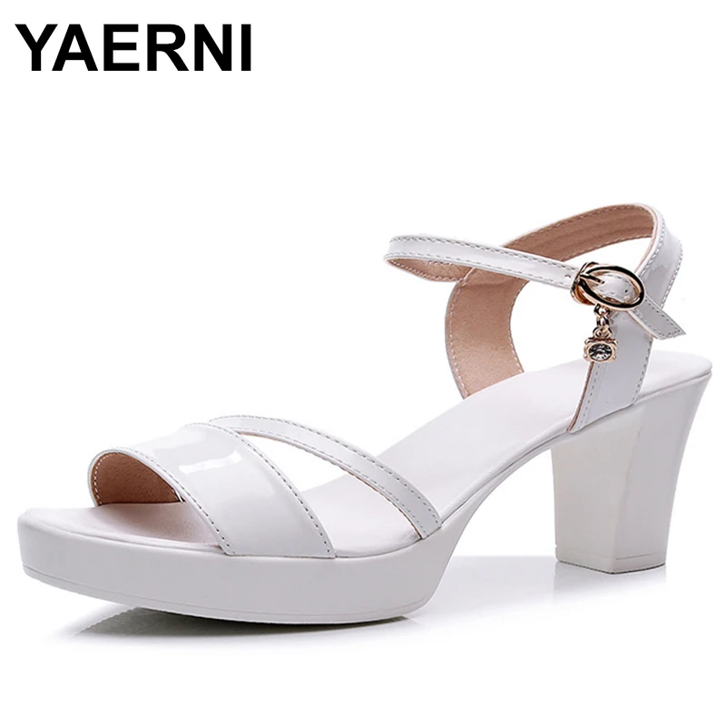 

Сандалии женские на очень высоком каблуке, босоножки на платформе, без застежки, цвет золотистый/серебристый/черный, лето