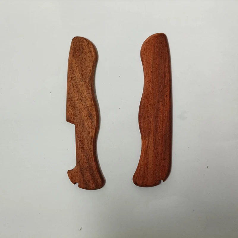 

Накладки на рукоятку ножа Victorinox 111 мм из палисандра