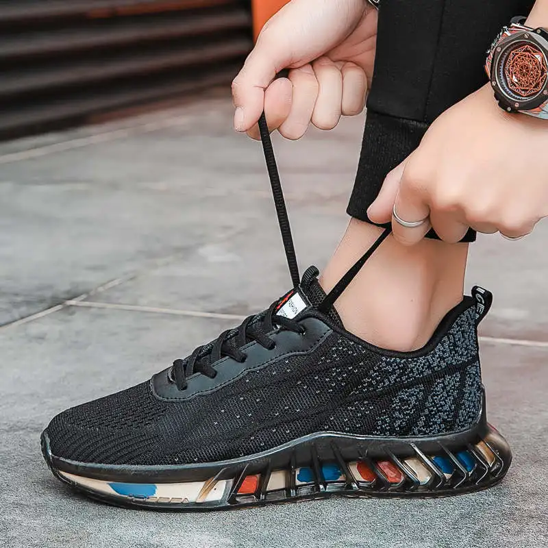 

Low Top Running Shoes Men Thick Bottom Blade Mens Sneakers Outdoor Non-slip Sport Shoes Mesh Breathable Mens Sports Shoes 69D