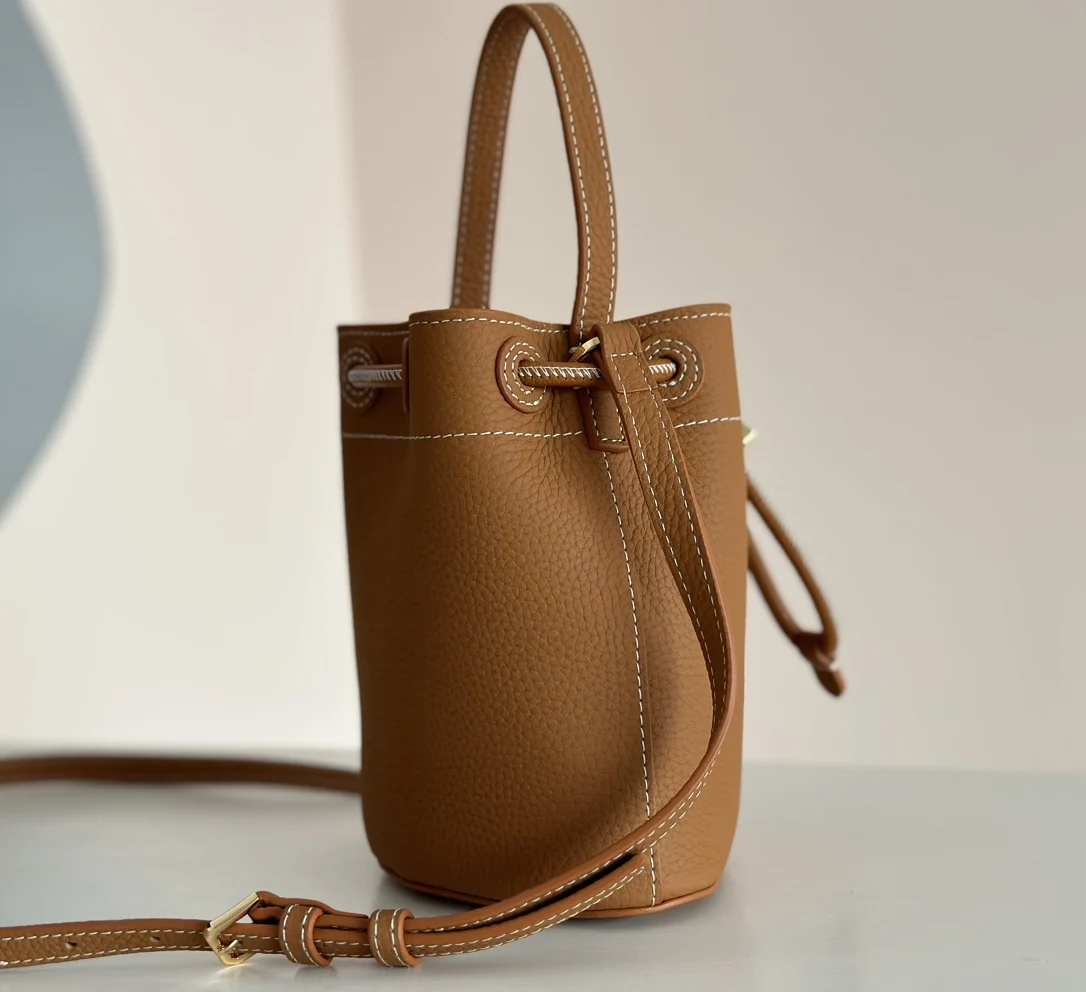 

Super Quality Women Designer Brand Original Grain 100% Real Leather Mini Exclusive Logo Drawstring Bucket Bag Free Shipping