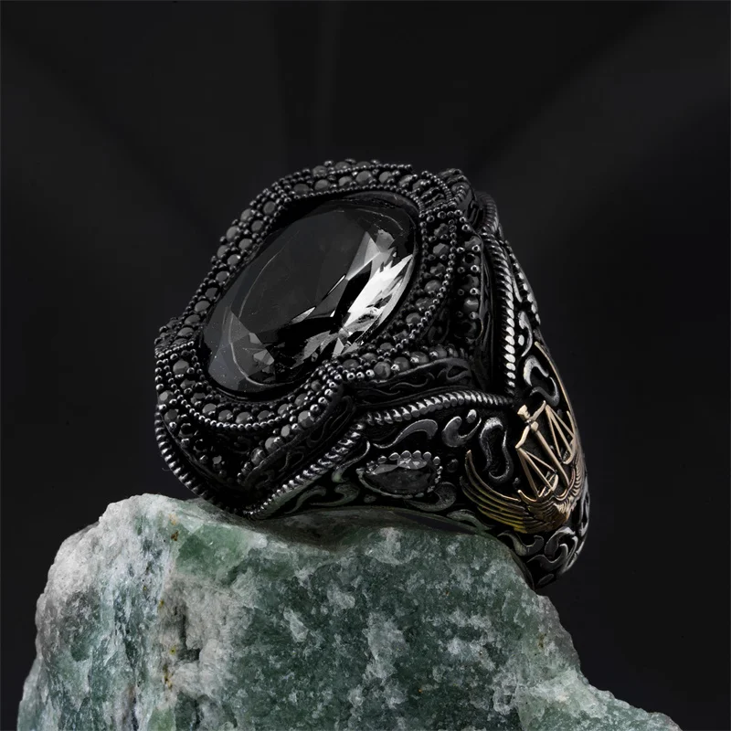 

Copper Material Open Adjustable Ring Men's Black Finger Ring Party Wedding High-end Carved Diamonds Fashion Temperament Jewelry