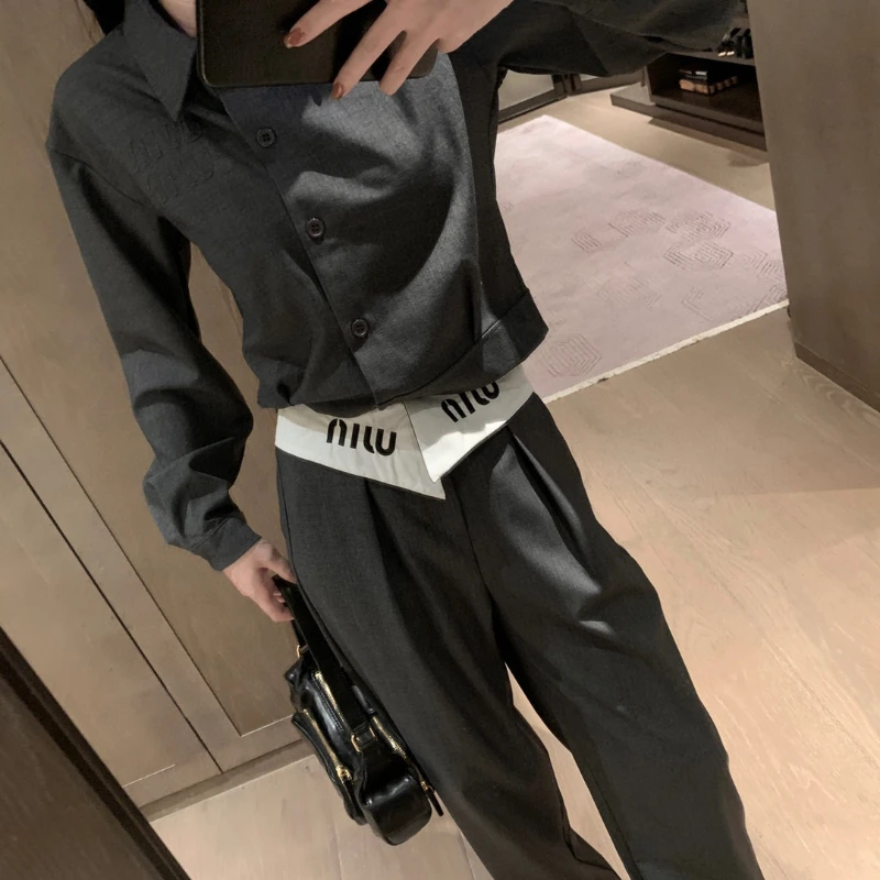 

Women's Autumn Vintage Casual Lapel Blazer Wide Leg Pants Set Commuting Solid Single Breasted Shirt Suit Pants Two-Piece Sets