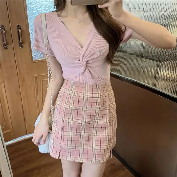 

Новинка 2022, модная женская летняя однотонная Повседневная Универсальная футболка с V-образным вырезом и коротким рукавом, 2022