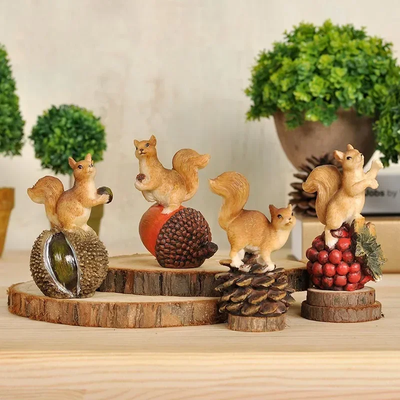 

American style rural cute resin squirrel creative home gardening eternal flower decorations animal decorations handicrafts