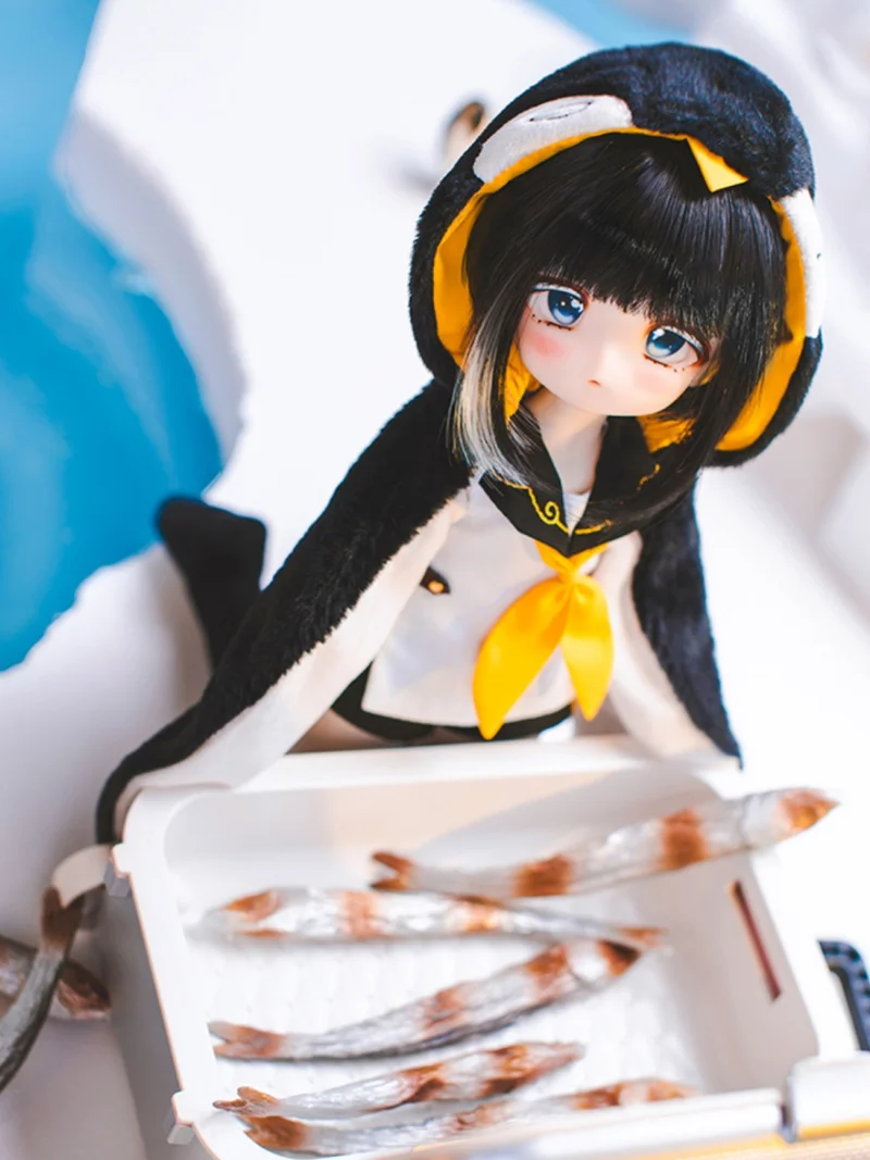 

Genuine Movable 1/4 Bjd Ratio Tinyfox Special Six Point Penguin Debbie Official Doll Mjd6 Point Female Doll 2d Kawaii Doll