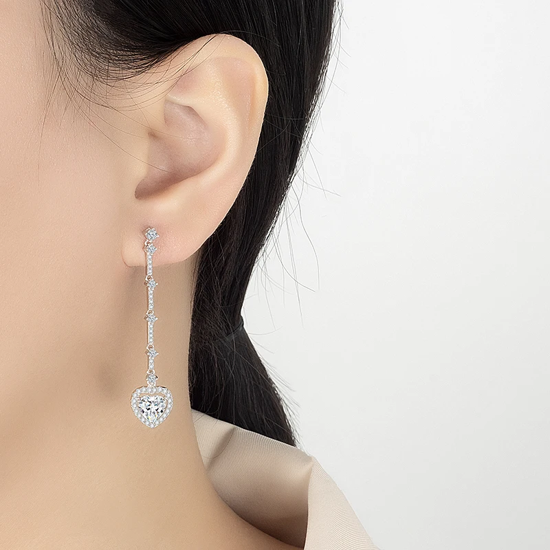 Фото PERFANY 1CT серьги-капли с муассанитом женские S925 чистое серебро сердце лабораторные длинные серьги с бриллиантами модные роскошные вечерние украшения №2