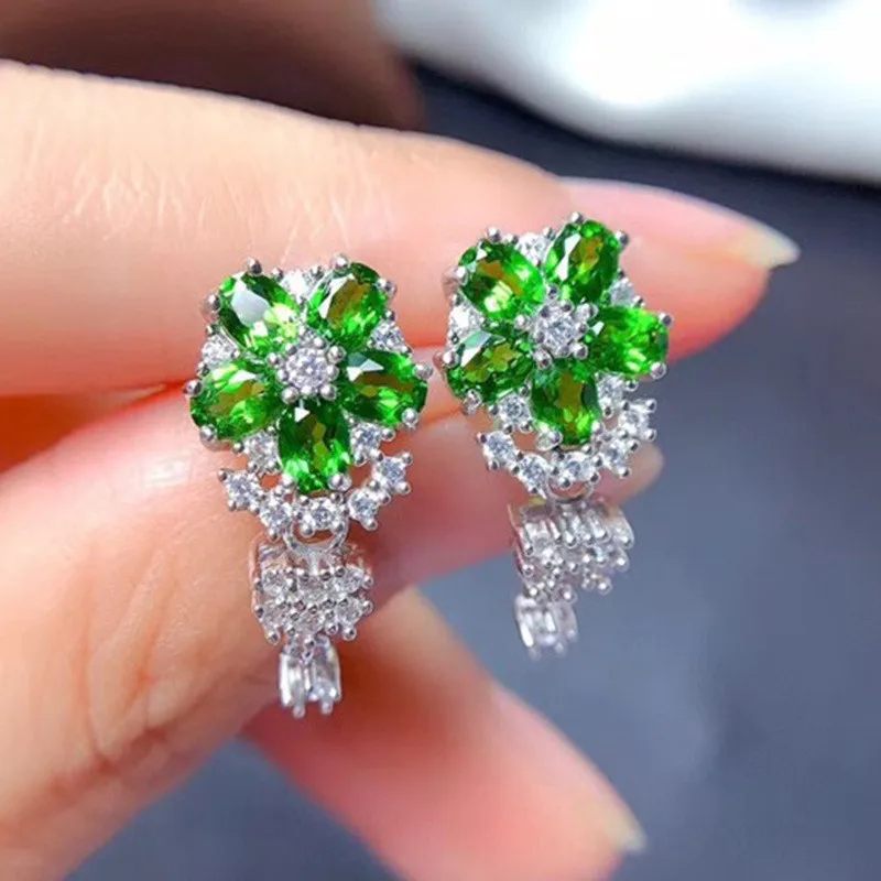 

New Noble Romantic Green Crystal Flower Stud Earrings Cubic Zircon Wedding Studs for Women Ear Drop Wedding Party Gift