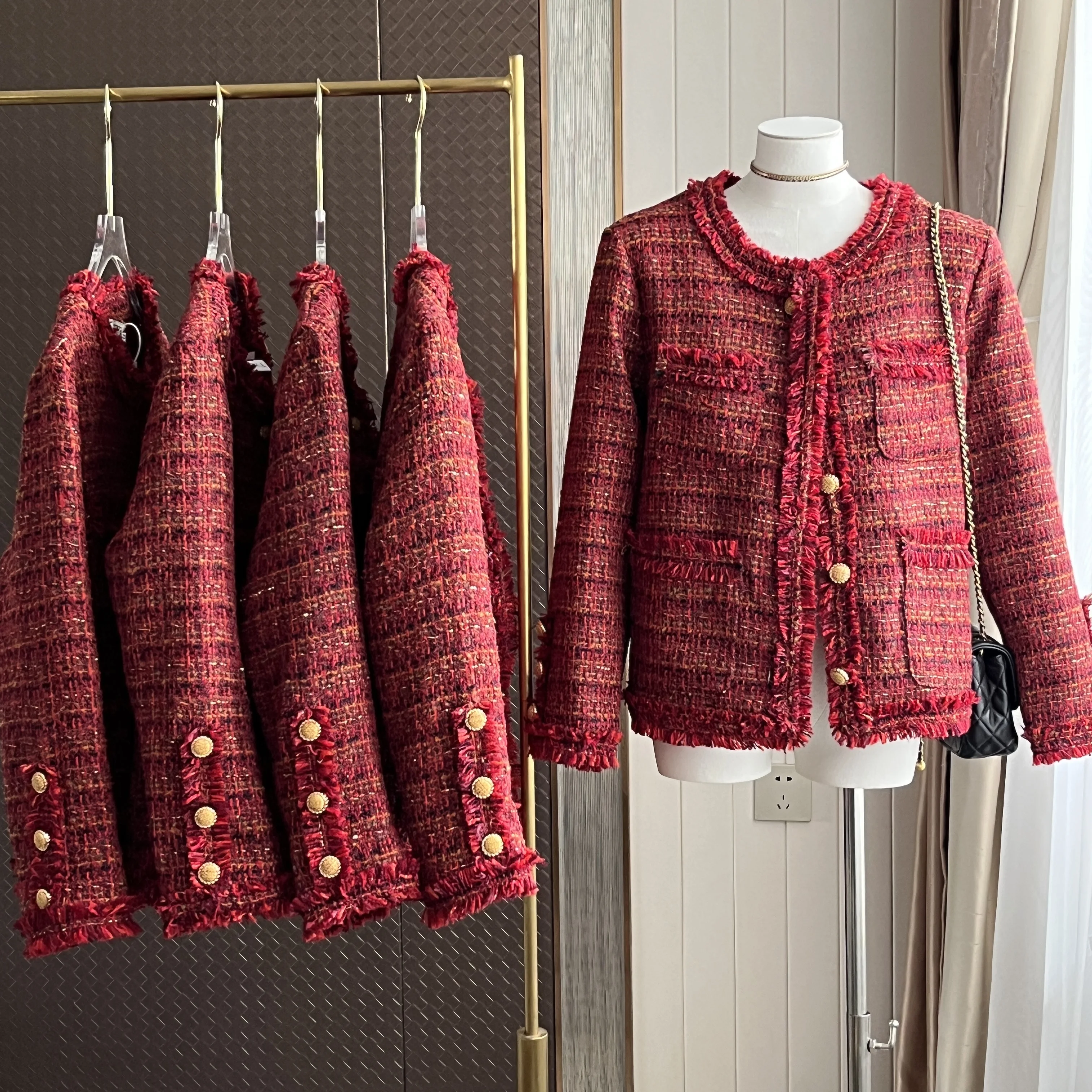 

Женская осенне-зимняя новая куртка, яркая Женская винтажная Дизайнерская куртка на пуговицах с длинными рукавами