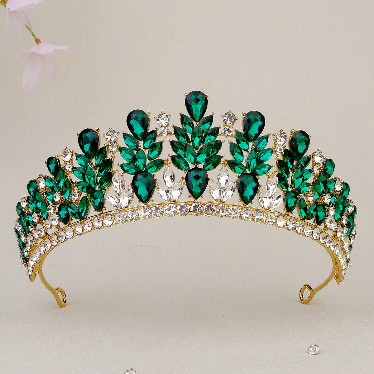 

Elegant And Luxurious Crystal Rhinestones In Various Colors For women's Weddings Crowns Hair Accessorie And Hair Crowns