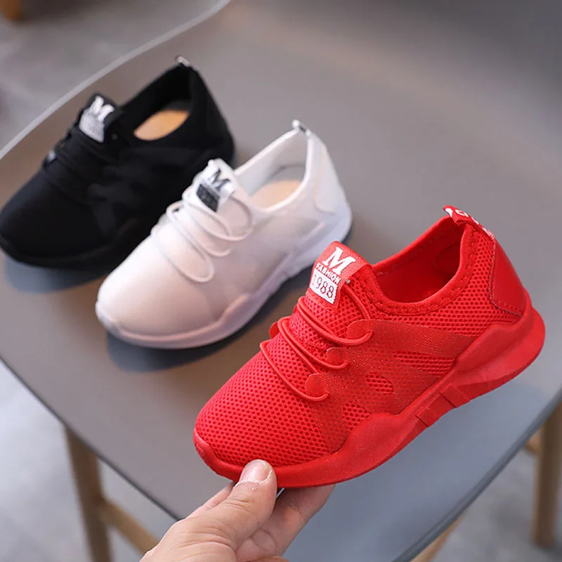 Кроссовки для мальчиков и девочек дышащие сетчатые спортивная обувь 3 цвета CSH928 |