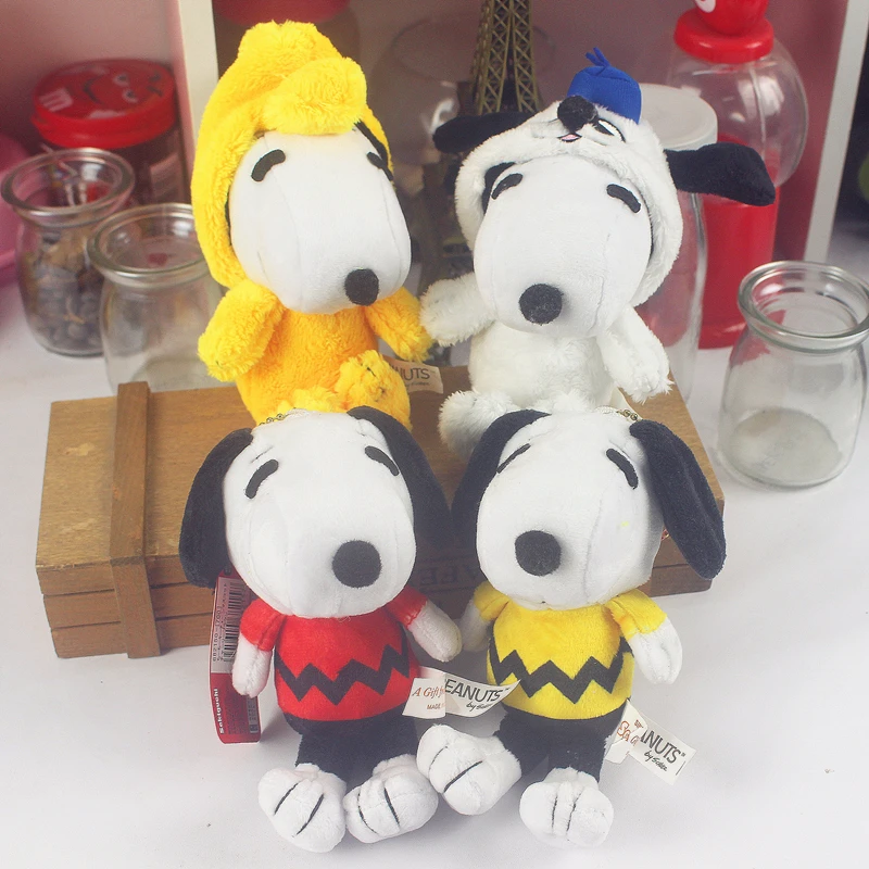 

Cartoon Snoopy Plush Toy Cute Puppy Doll Plush Pendant Charlie Brown Doll Doll Bag Pendant