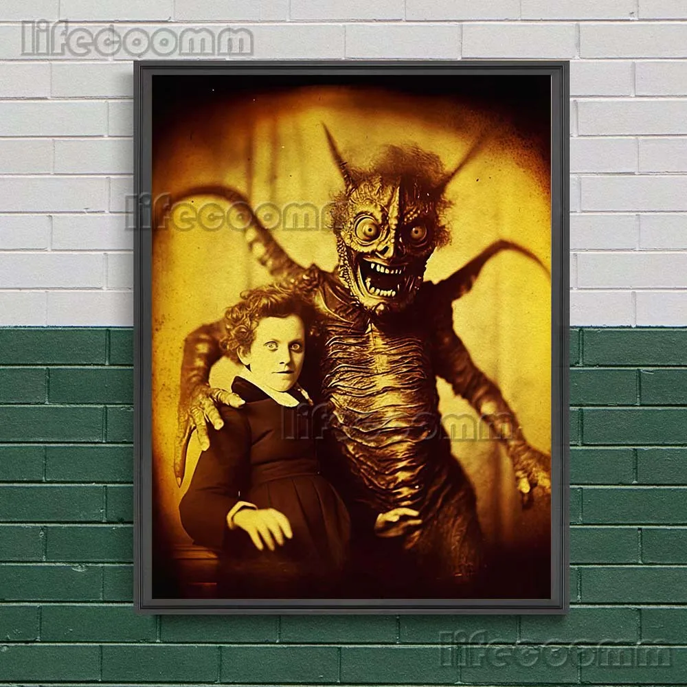 

Винтажная фотокартина Baphomet и Сатана