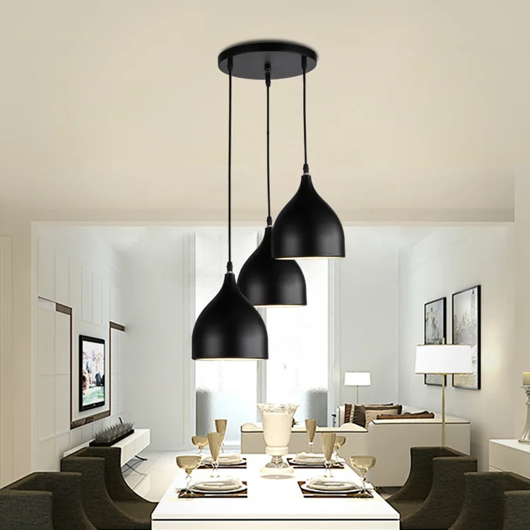 Светильник ресторана Led простой современной личности с тремя головами обеденной комнаты Nordic модной бар висячий.