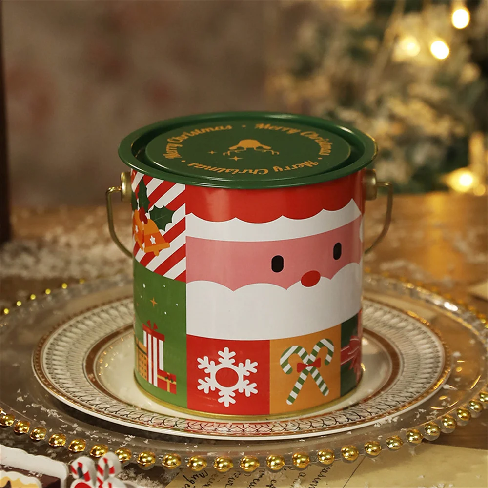 

Рождественская жестяная коробка для конфет