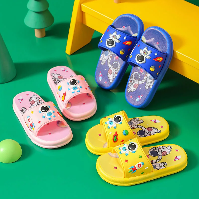 

Kids Slippers Summer Girls Boys Fashion Soft Non-slip Soft Cartoon Astronaut Cute Indoor Shoes Non-slip Solid Unisex Slippers