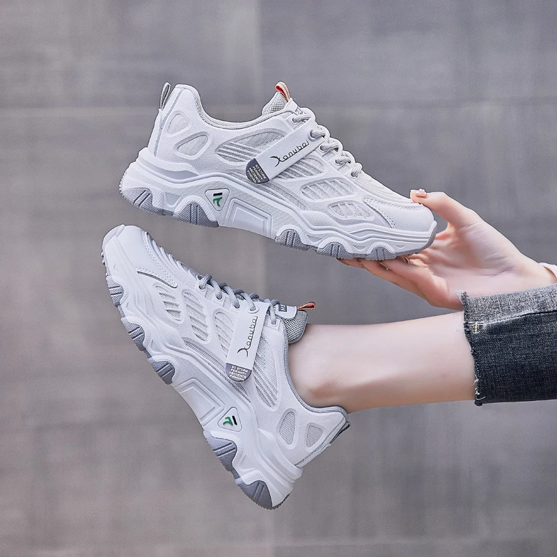 Height Increasing Chunky Women Sneakers New Breathable Platform Sports Shoes Athletics Running Shoes Basketball Femme Footwears