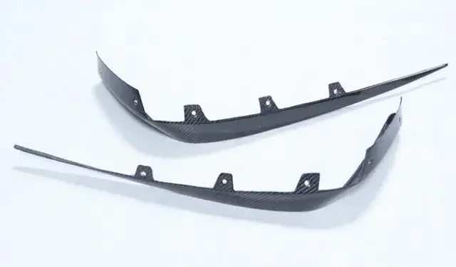 

Передний бампер из углеродного волокна, спойлер, комплект кузова, разветвители, фартуки, противотуманная фара, вентиляционное отверстие, крышка для Benz CLS63 AMG W218 2015 2016 2017