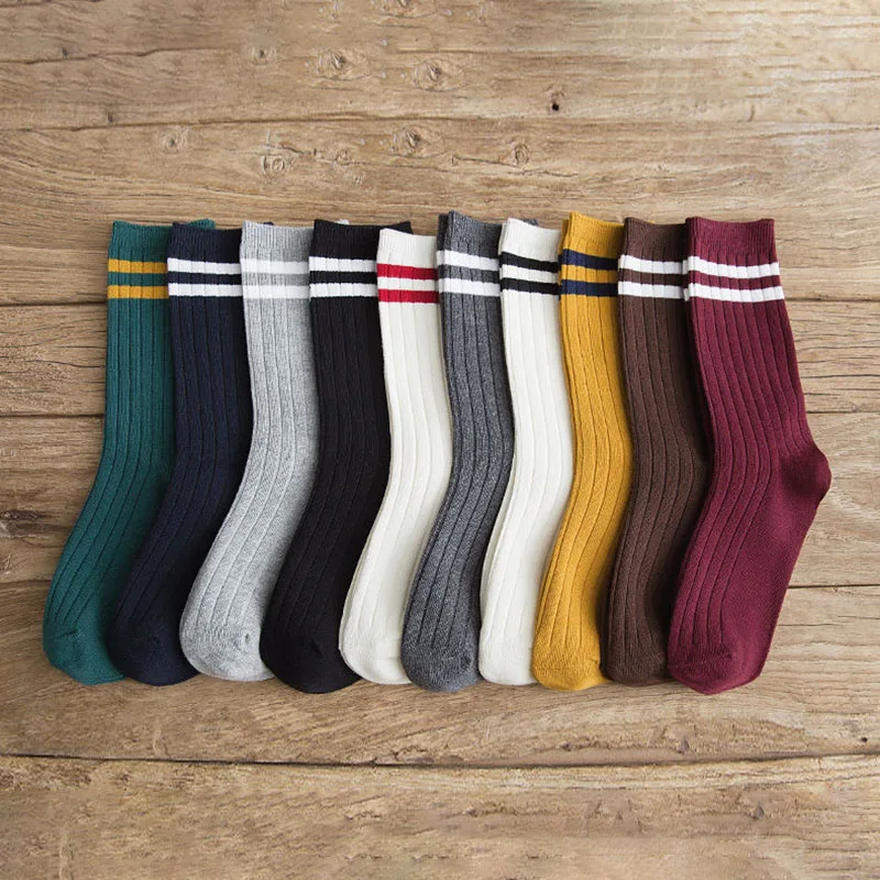 Купи College Style Striped Women Socks Solid Black White Long Sock for Women Girls Japanese Kawaii Cute Harajuku Vintage Streetwear за 125 рублей в магазине AliExpress