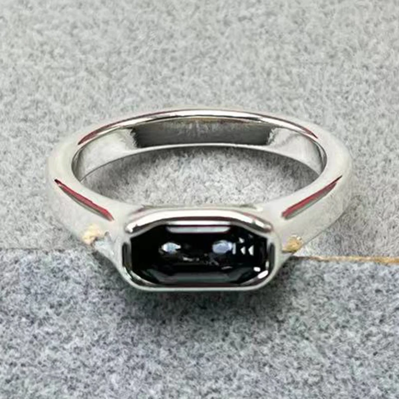 

Hot selling in Europe and America 2023 New Popular Fashion Creative Exquisite Deep Blue Gem Ring Women's Jewelry Gift