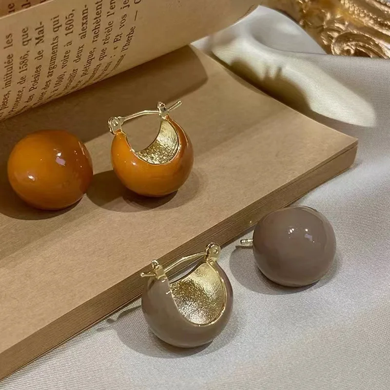 

Large Vintage Spherical Stud Earrings Women's High-End Jewery New Trendy
