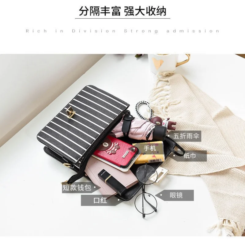 Student Fashion Large Capacity Small Bag Women's Bag New 2023 Crossbody Shoulder Bag Ins Network Red Korean Version Popular