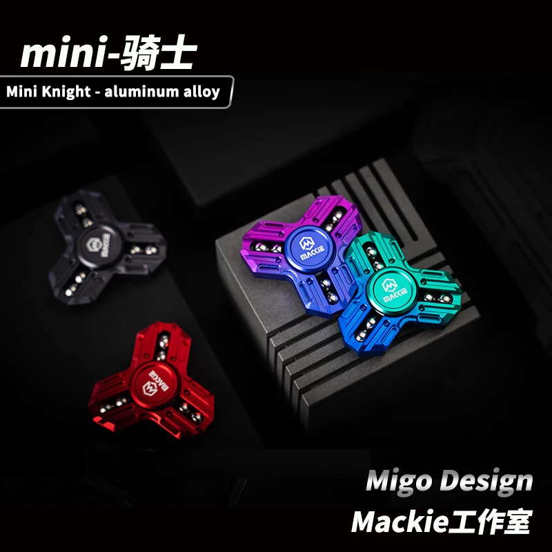 LAUTIE Stress Relief Toy McKee Knight Fidget Spinner Mini Version Casual Decompression Edc Toy Small Finger Spinner Knight Mini enlarge