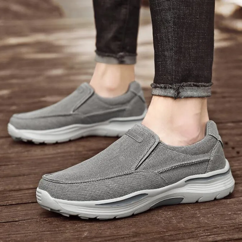 

Men's Casual Shoes Canvas Breathable Loafers Men 2022 New Male Comfortable Outdoor Walking Shoes Classic Loafers Men Sneakers
