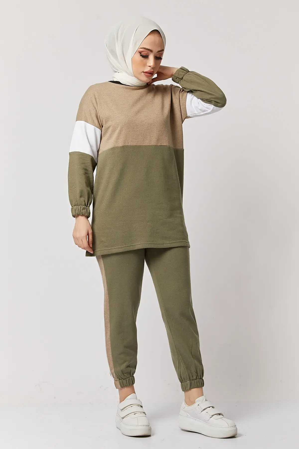 

Sports Hijab is topped thousand Khaki 120 M00600067038 Women's Islamic Team 2021