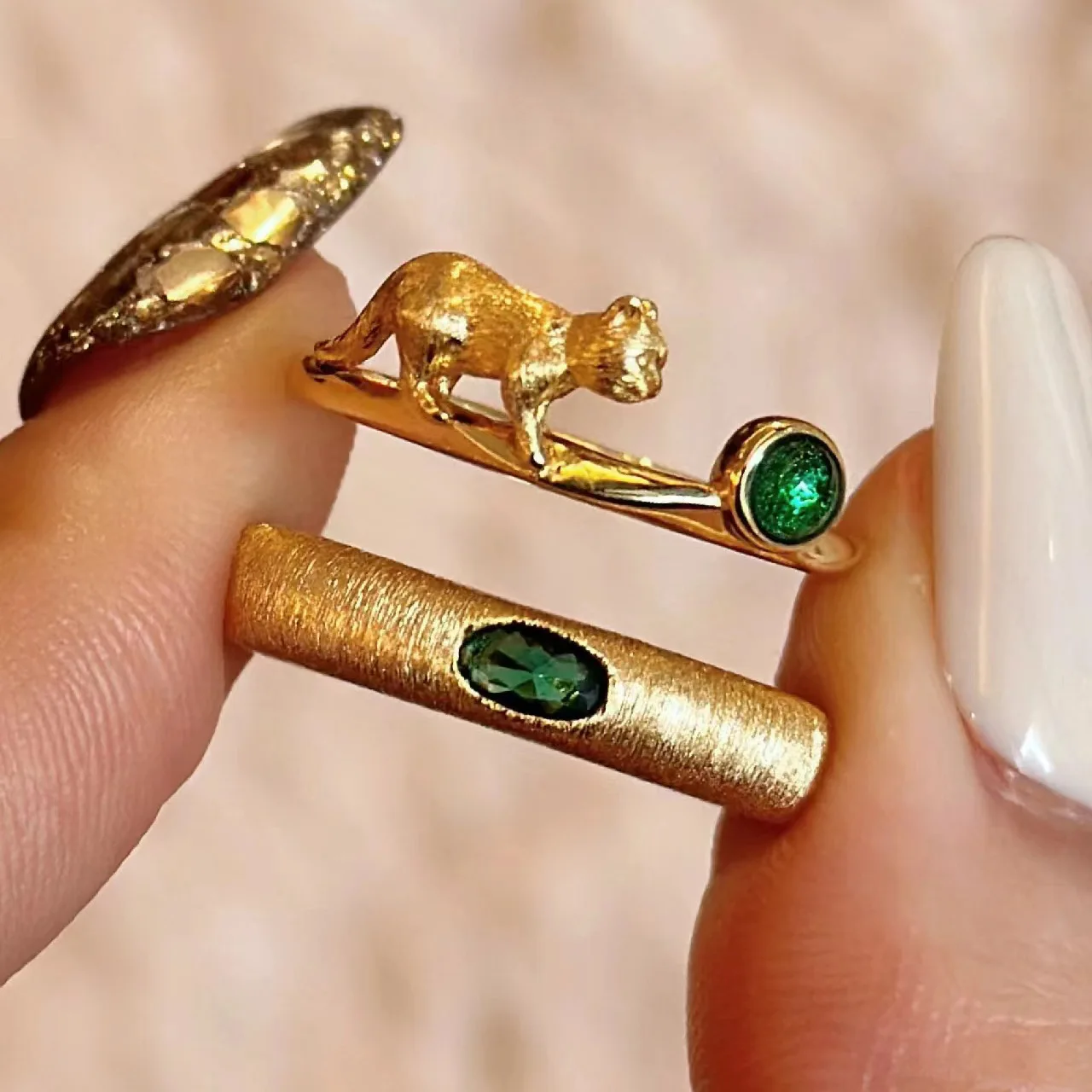Французское Винтажное Кольцо Изумрудного Цвета С Котенком Двухцветное Женское