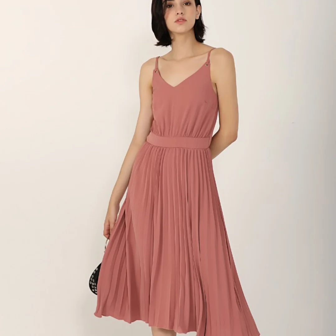 

Women Sexy V-neck Strap Dress