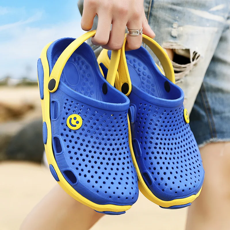 

Men Sandals Black Garden Casual Aqua Clogs Hot Male Band Sandals Summer Slides Beach Swimming Shoes Slippers Zapatillas Hombre